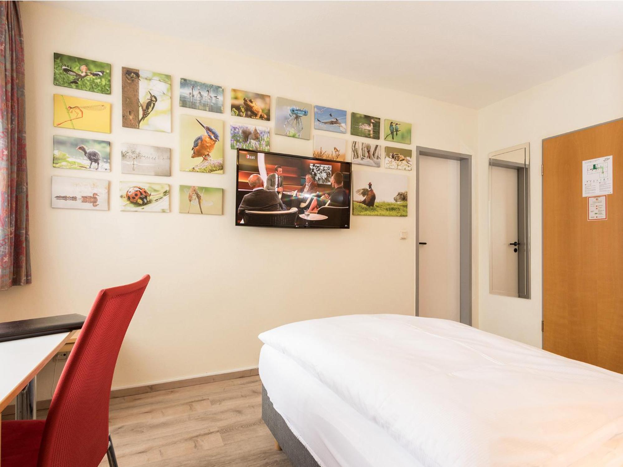 Hotel & Wirtshaus Hansen Bergisch Gladbach Exterior foto