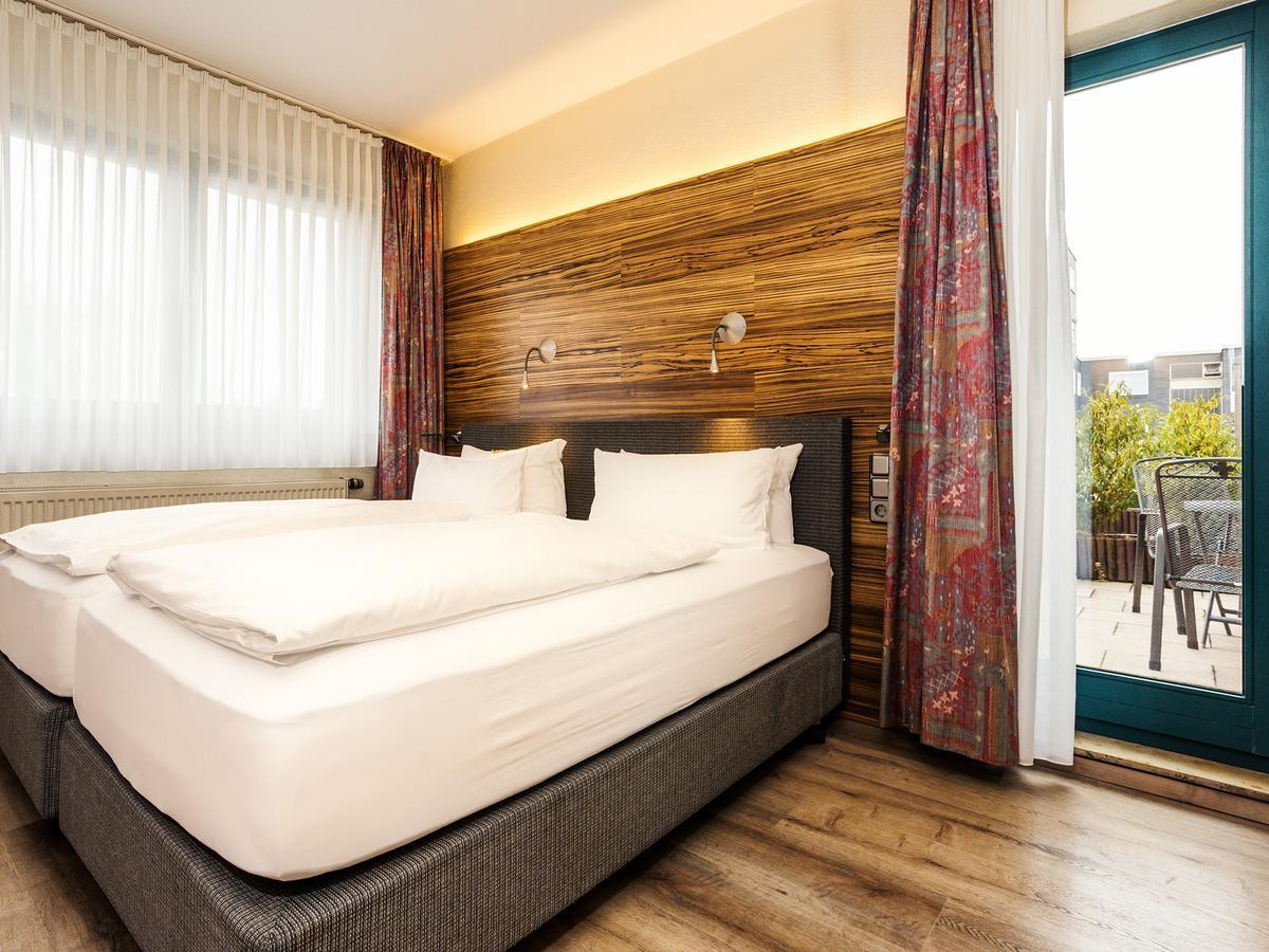 Hotel & Wirtshaus Hansen Bergisch Gladbach Exterior foto